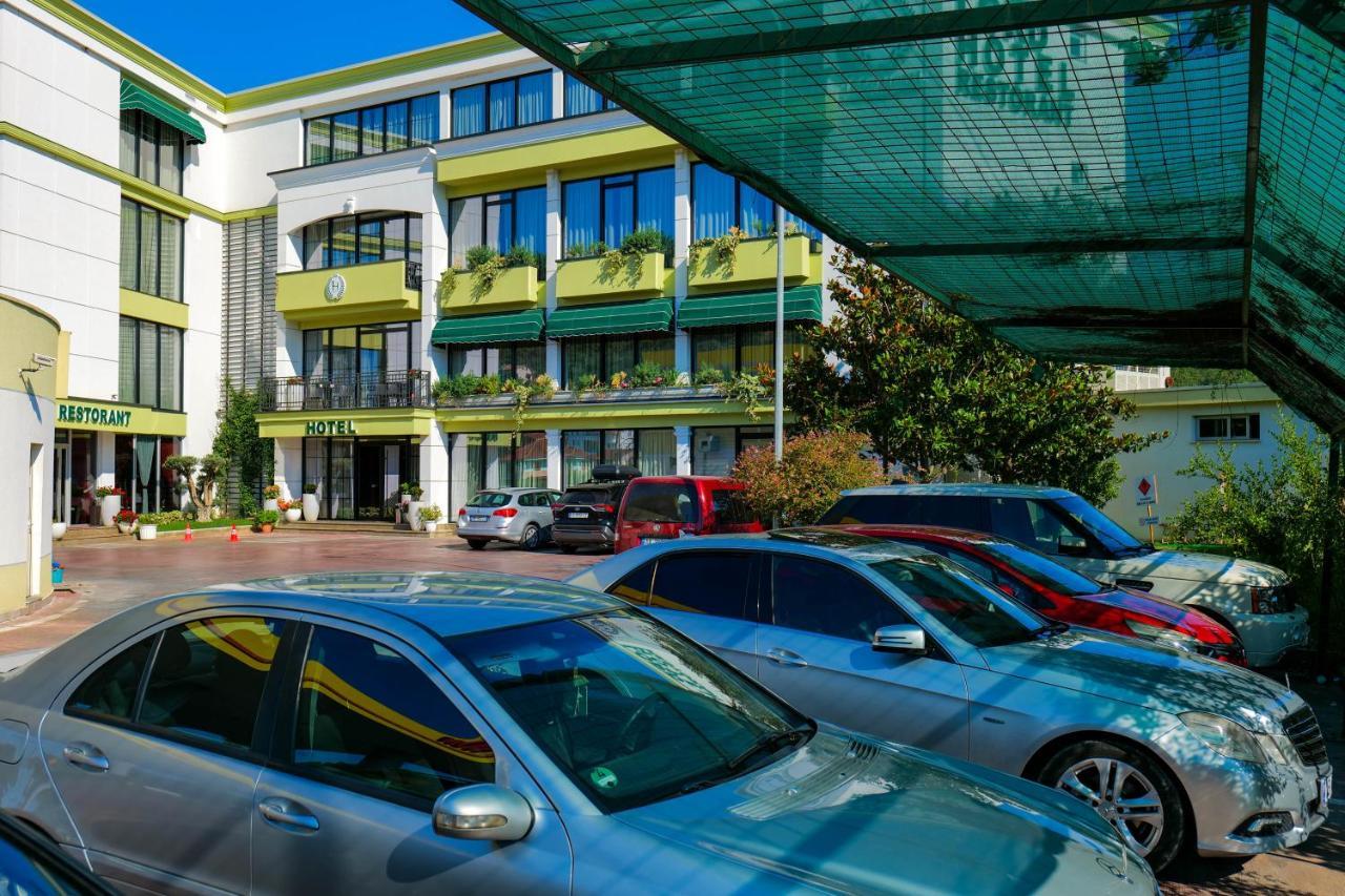 Lord Hotel Tirana Vorë 外观 照片