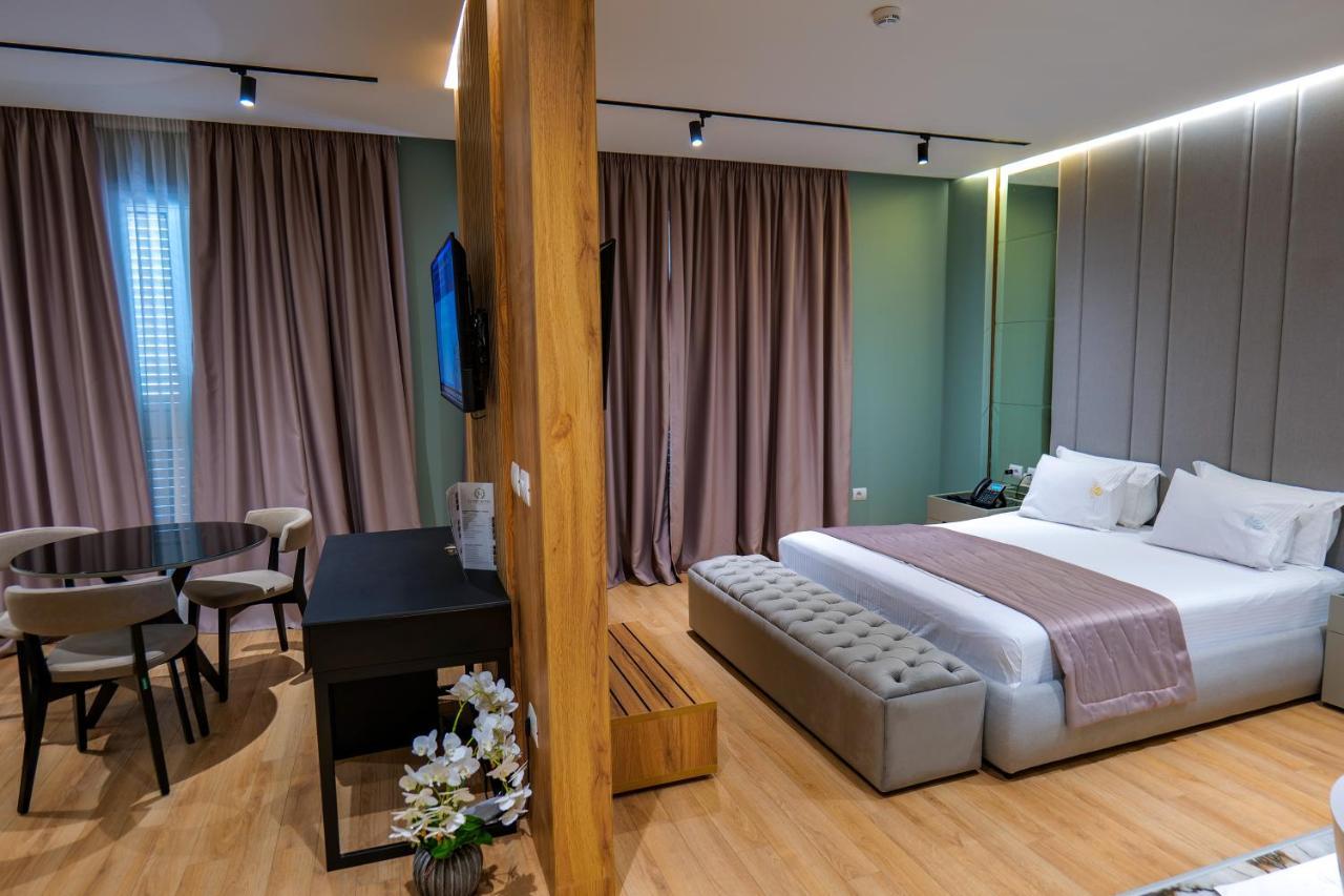 Lord Hotel Tirana Vorë 外观 照片
