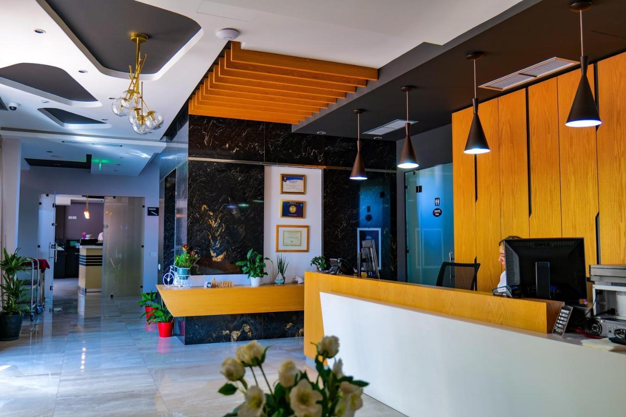 Lord Hotel Tirana Vorë 外观 照片
