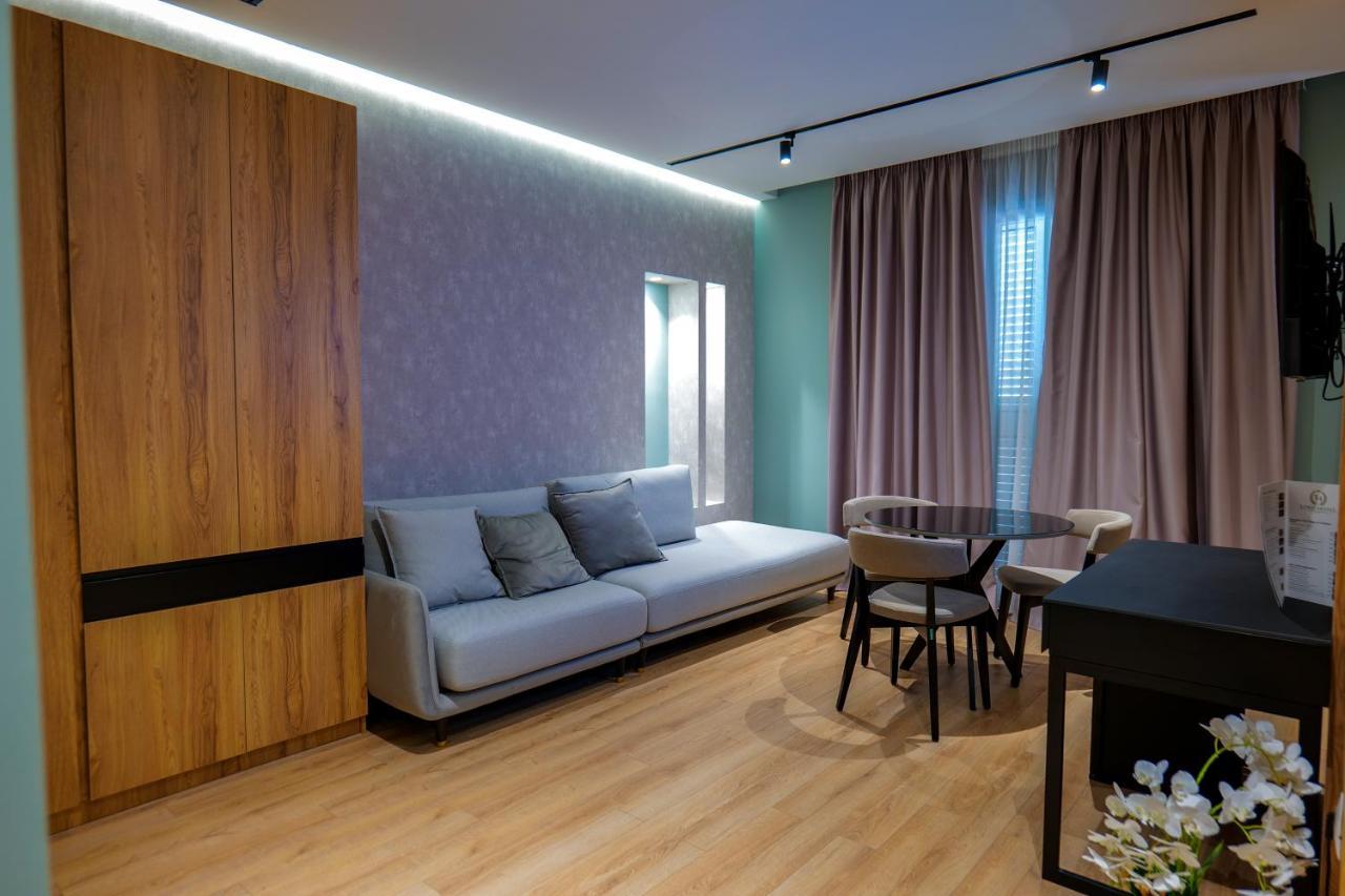 Lord Hotel Tirana Vorë 外观 照片